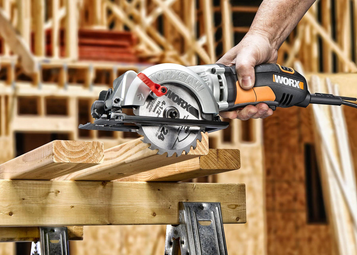 Compact Circular Saw M37094