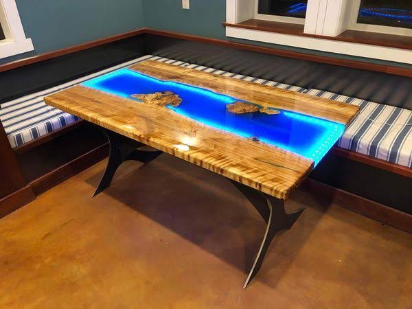Clear Epoxy Resin for Table Tops, Gloss Coating, Casting ( 2 Gallons ) Y335