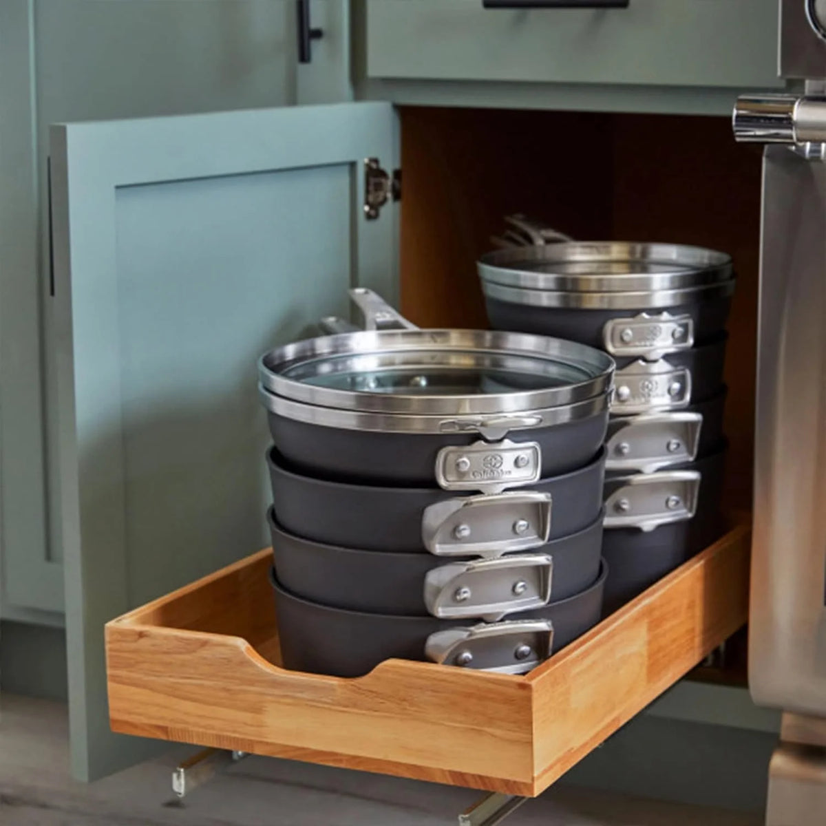 1.5 Quart Nonstick Sauce Pan with Lid U54683