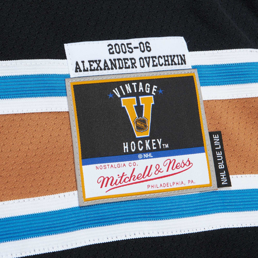 Men's Black Player Jersey J81910