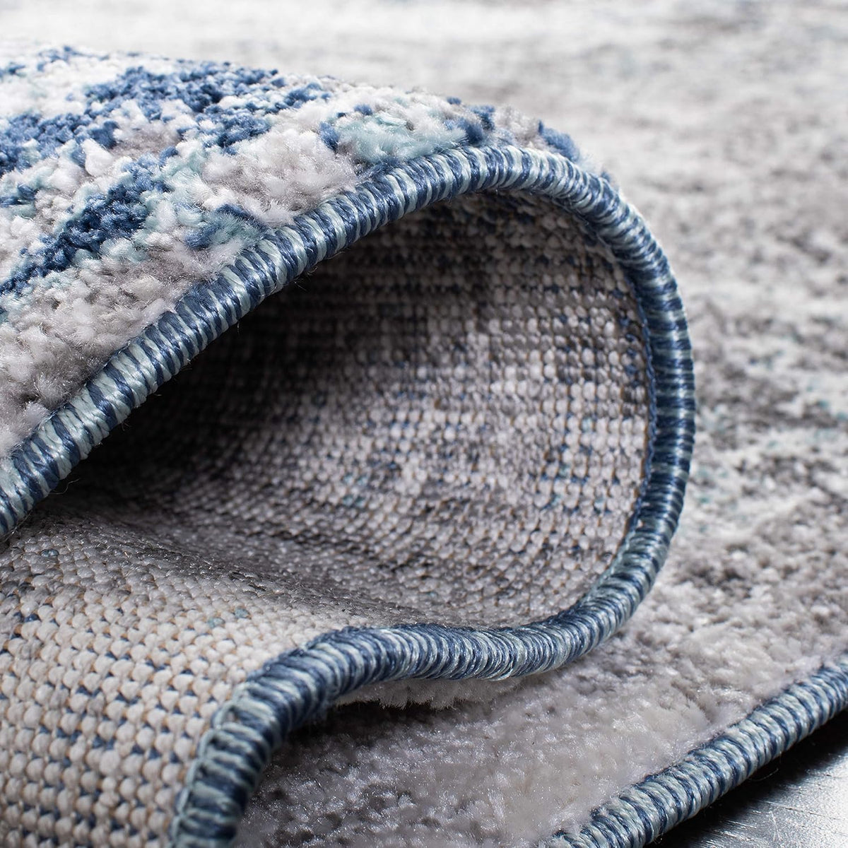 12' x 15' Light Blue/Grey Non-Shedding Area Rug Q5107