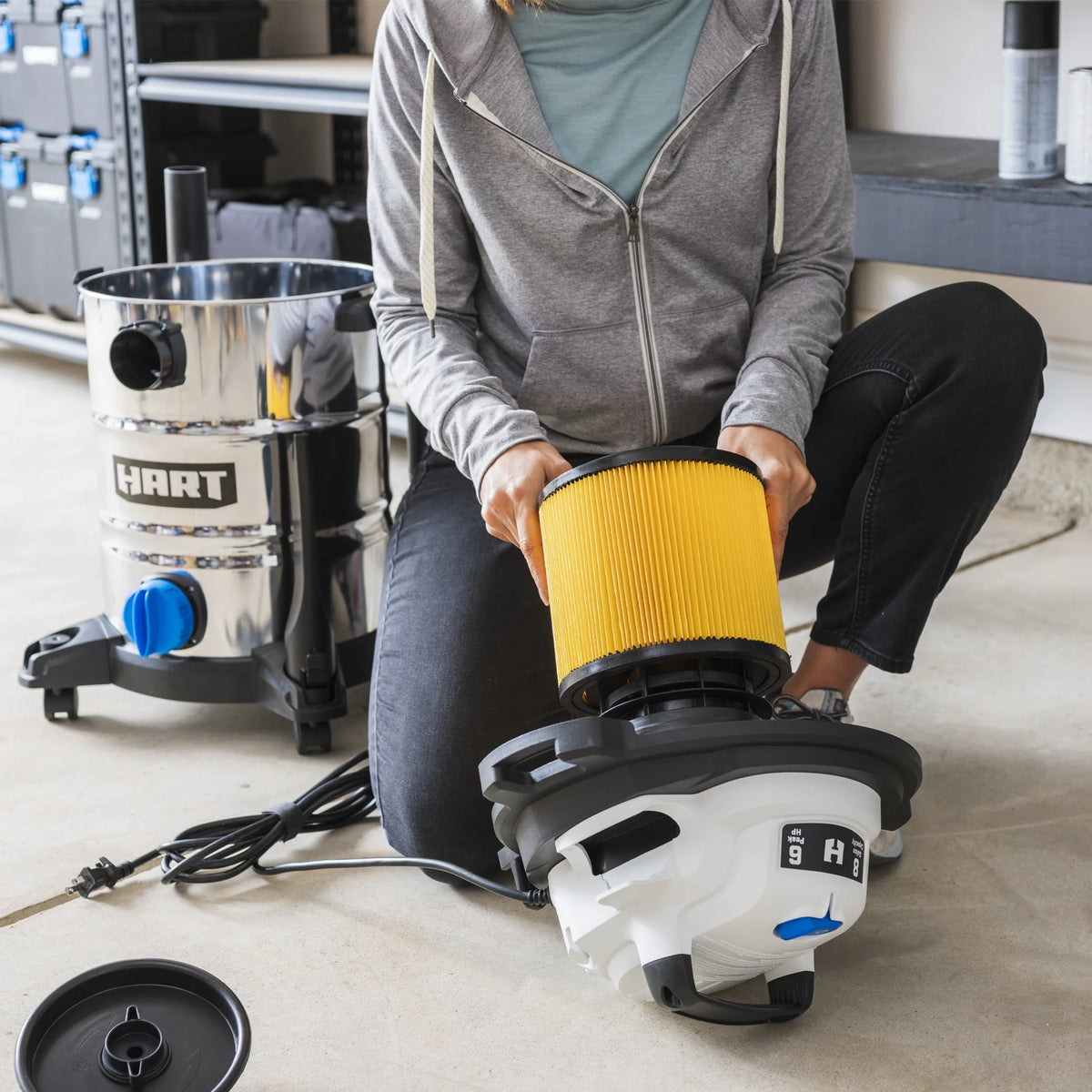 8 Gallon 6 Peak HP Stainless Steel Wet/Dry Vacuum W29891